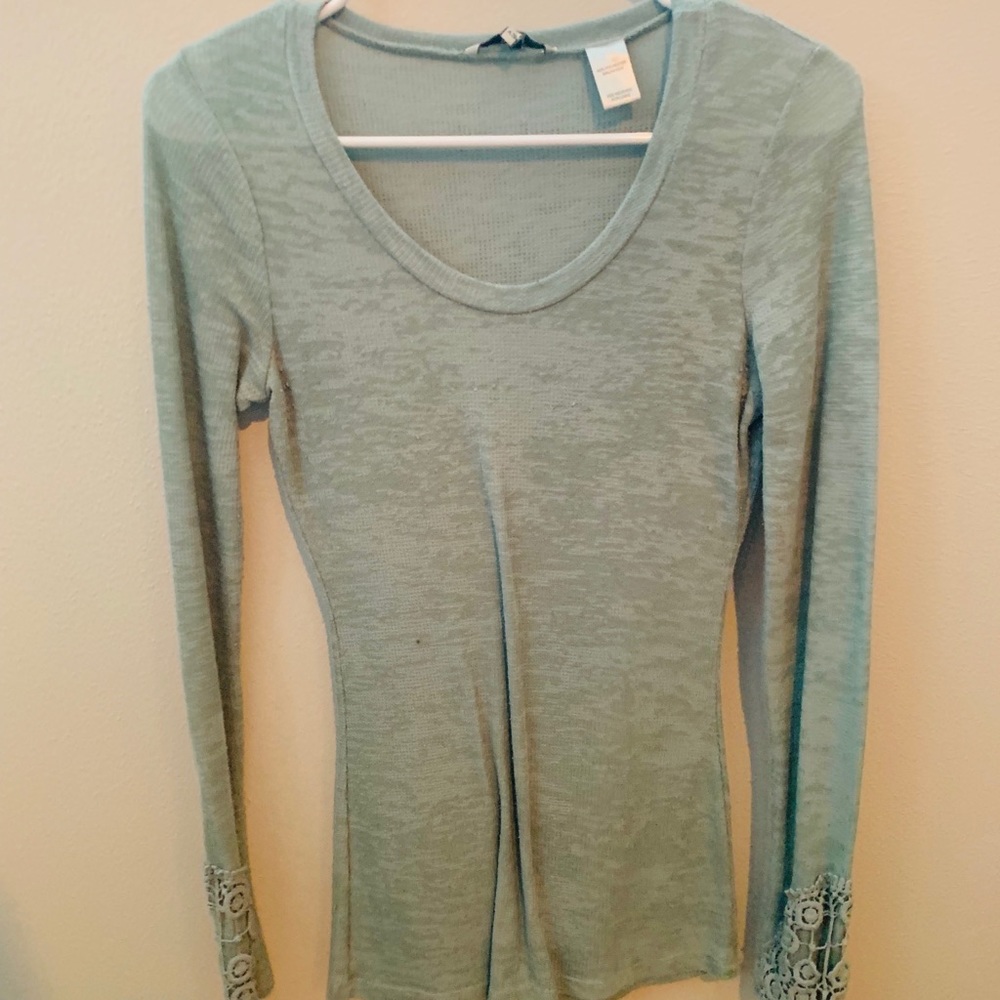 Light blue BKE long sleeve